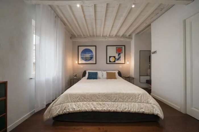 Accogliente suite con letto matrimoniale