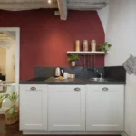 Cucina attrezzata Camera Deluxe con piano induzione , lavello e pentole